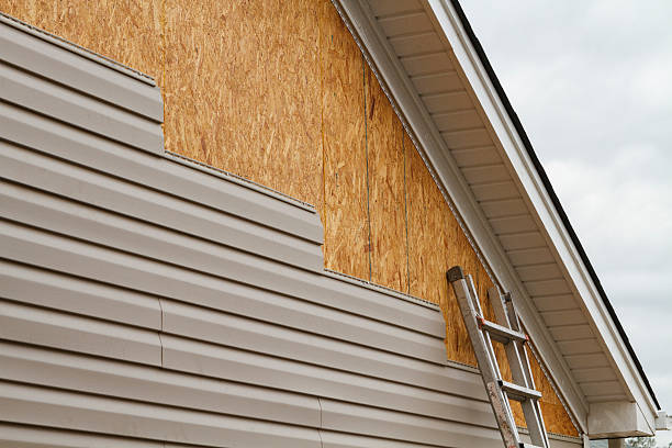 24/7 Emergency Storm Damage Siding Repair experts in Georgetown, MA